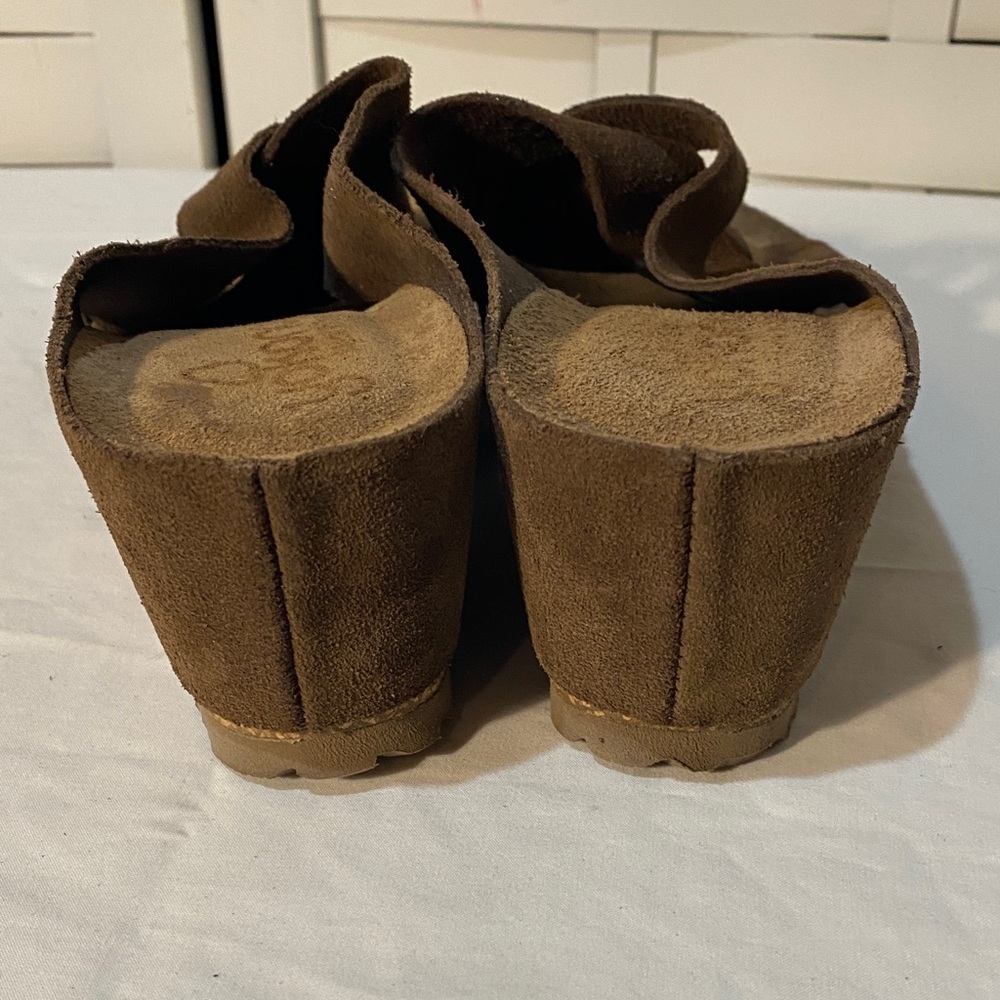 Yokono Brown Suede Wedge Sandals Size 9 - Picture 3 of 5